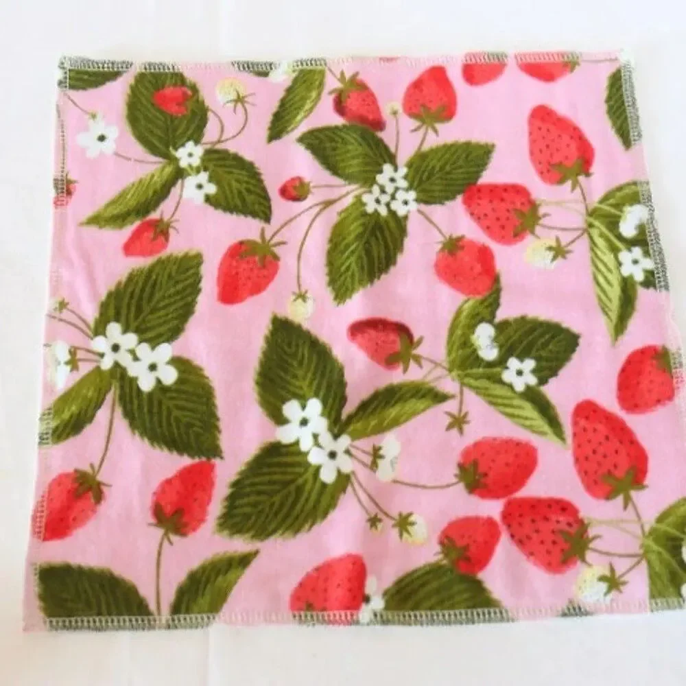 4 flannel gauze Strawberry flower cloth napkins wash baby unpaper towel reusable